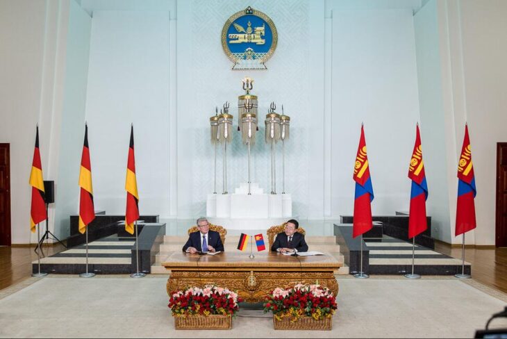 Federal President J. Gauck and President Ts. Elbegdorj in Ulaanbaatar